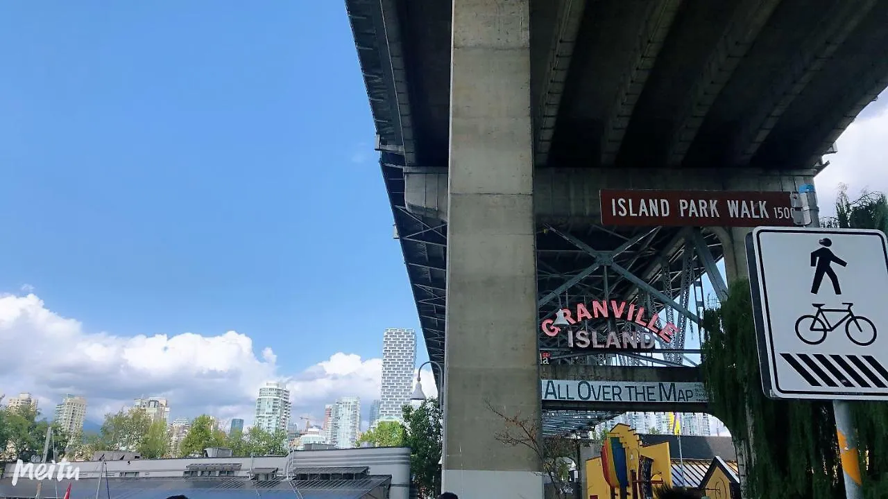 Brand New Seaview High-Rise Apartment Downtown Vancouver 0*,  Canada